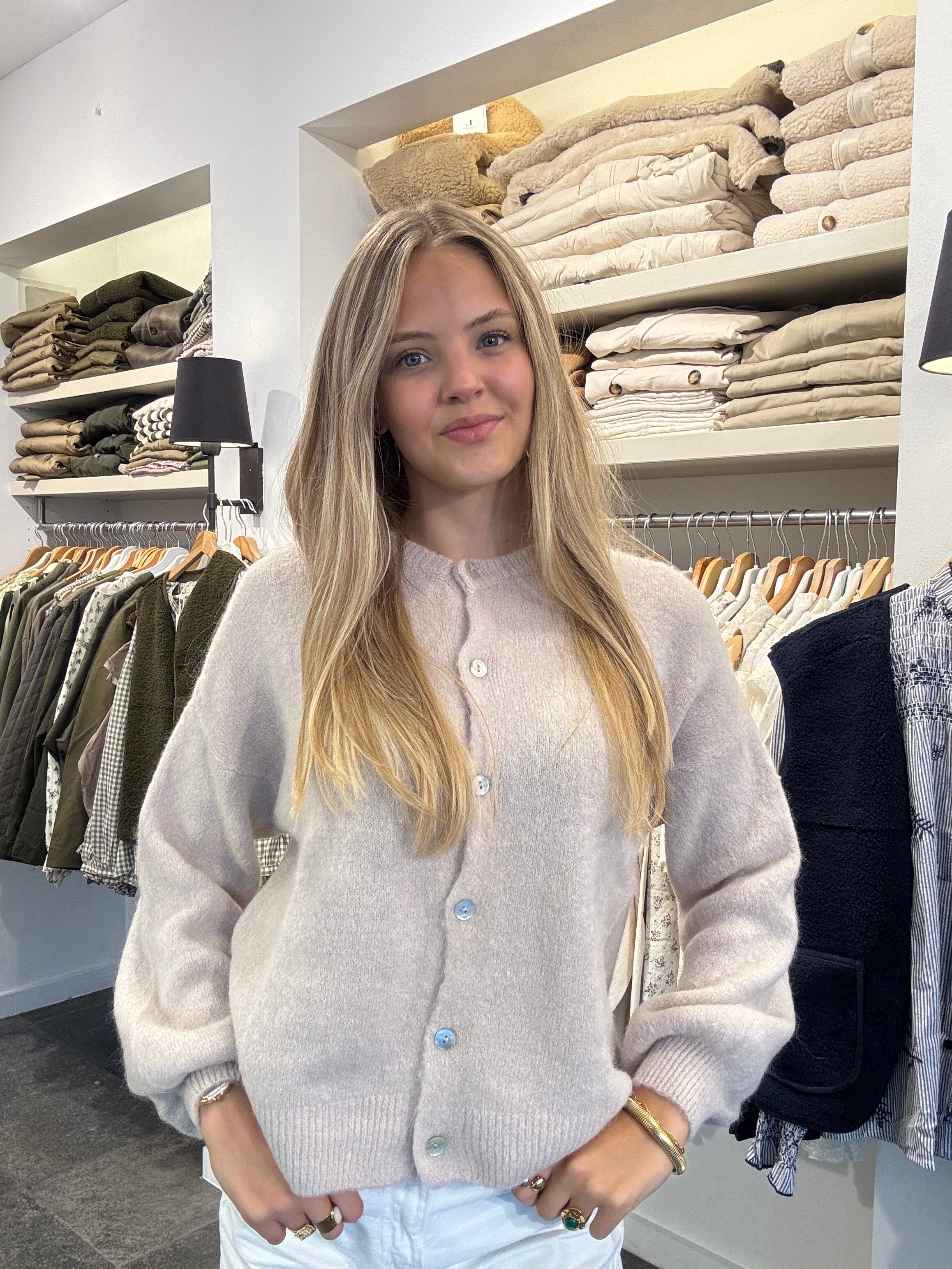 Astrid Cardigan - Image 12